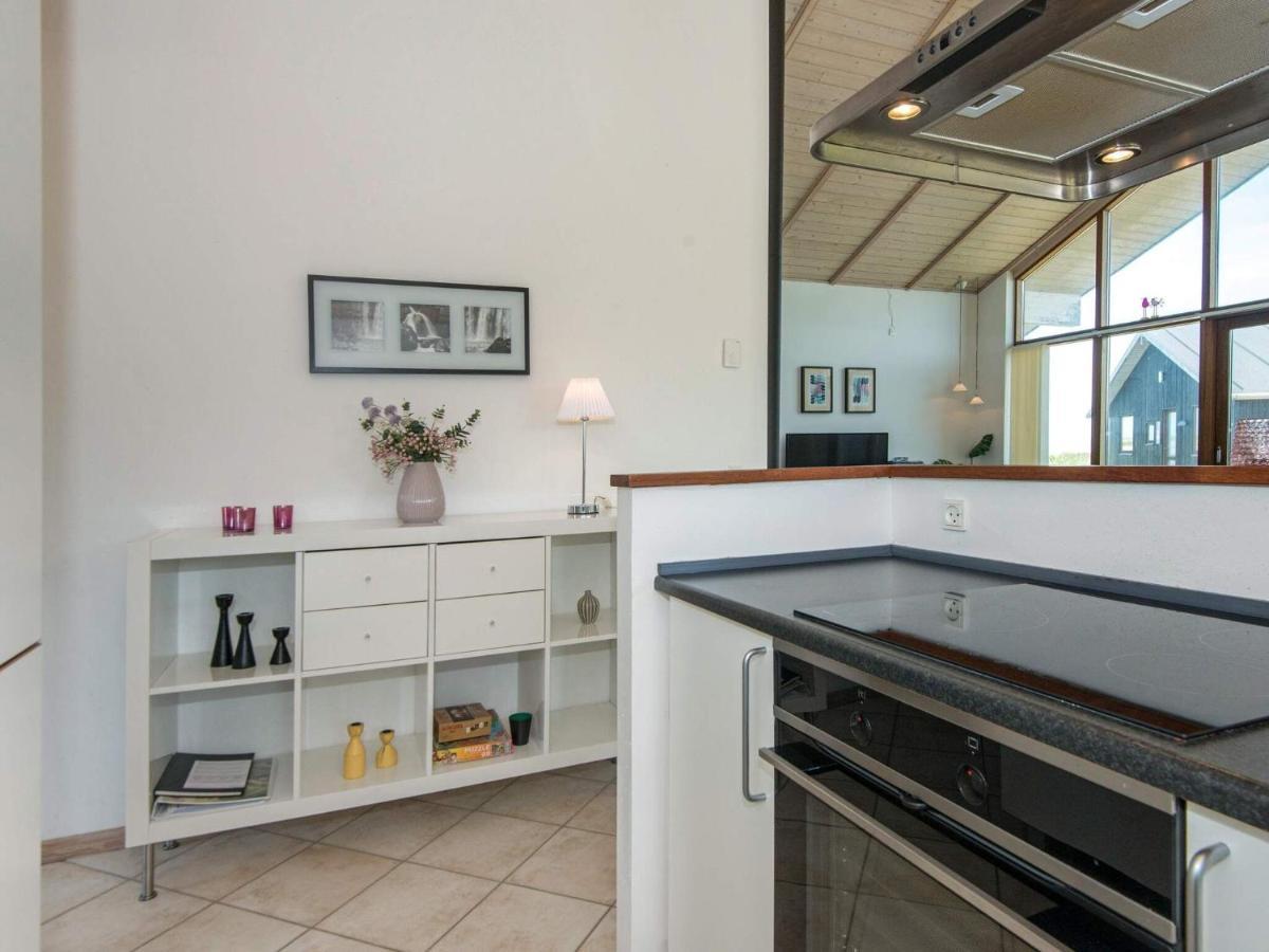 8 Person Holiday Home In Ulfborg ภายนอก รูปภาพ